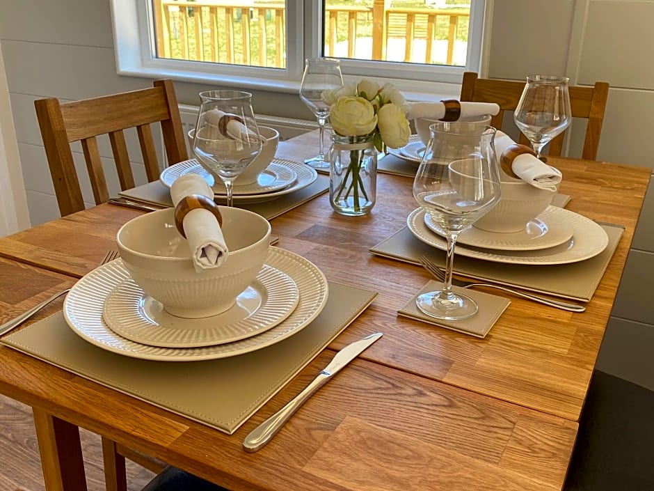 Hollicarrs - Newlands