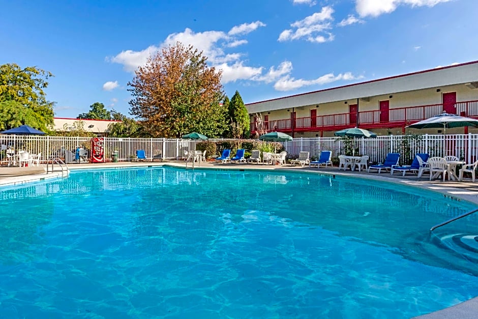 Ramada by Wyndham Yonkers