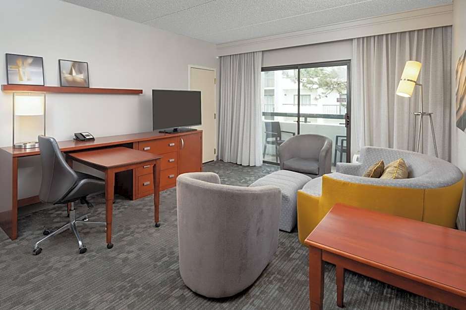 Courtyard by Marriott Chicago Wood Dale/Itasca