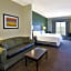 Holiday Inn Express & Suites Geneva Finger Lakes By IHG