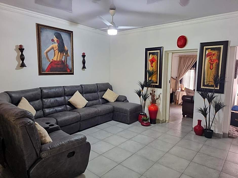 Boskraai Self-Catering -74 Hornbill Street
