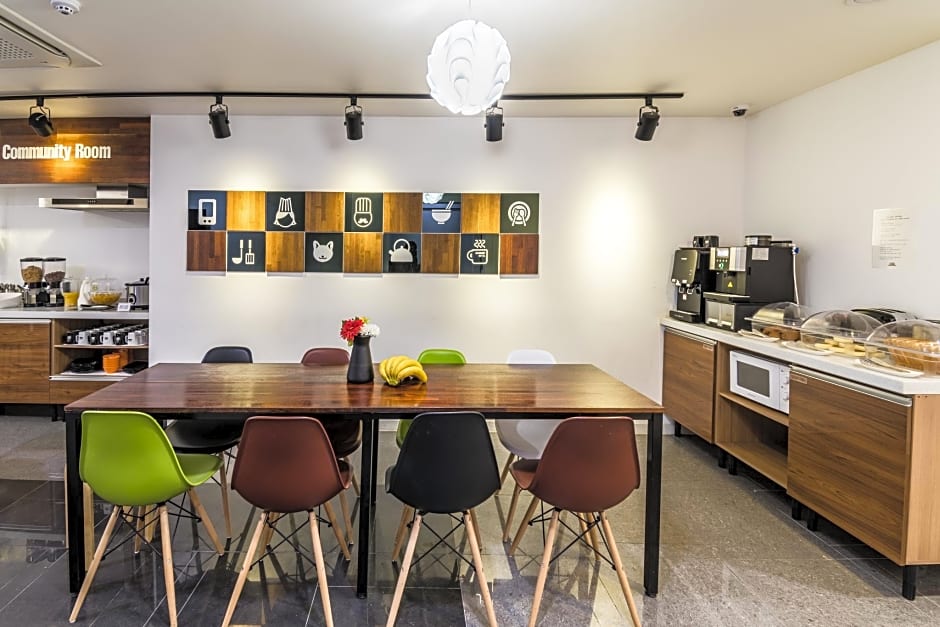 Ekonomy Haeundae Hostel & Guesthouse