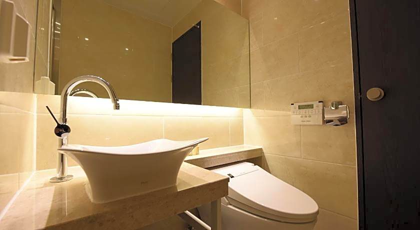 Geoje Artnouveau Suite Hotel