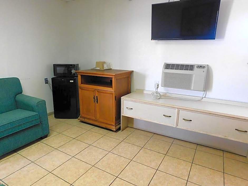 Hillcrest Motel