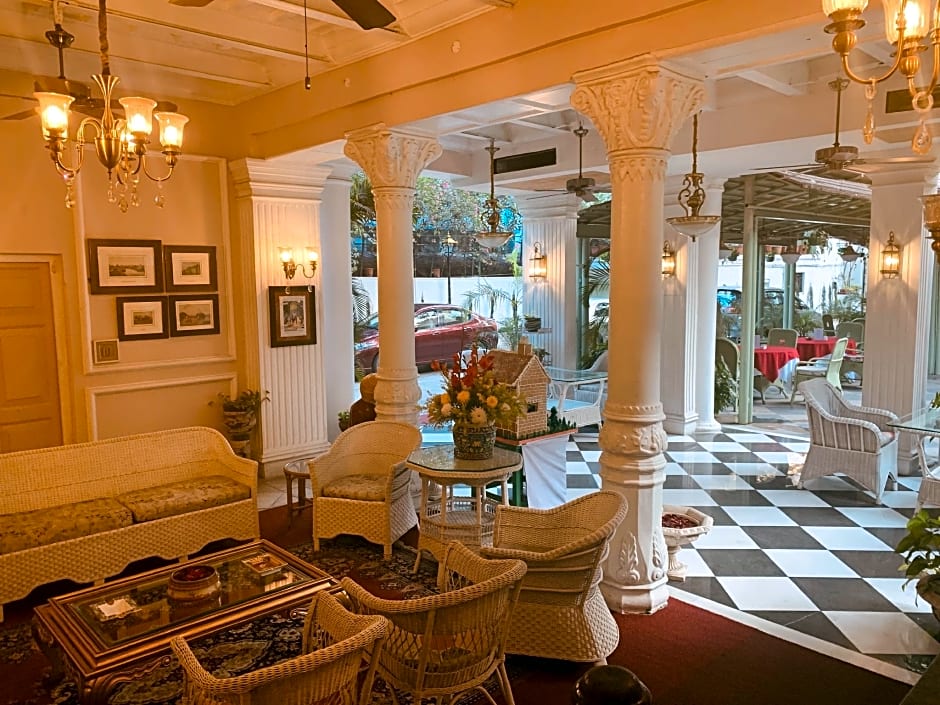 The Elgin Fairlawn Kolkata