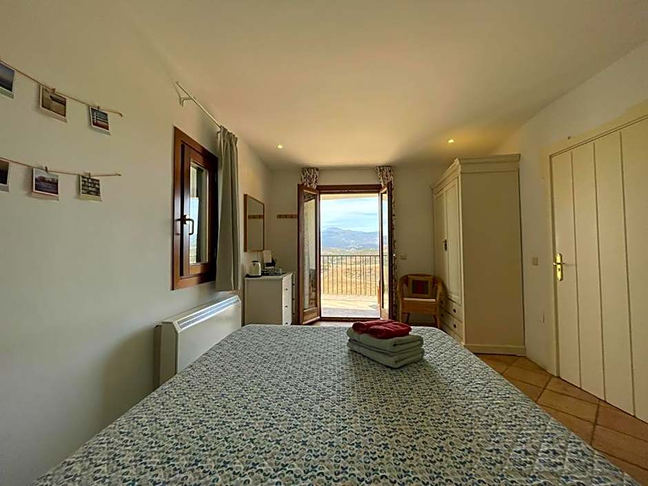 Salvatierra Guest House