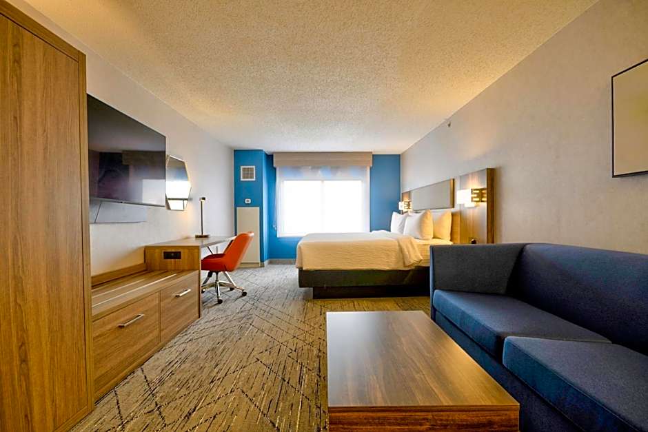 Holiday Inn Express & Suites Buffalo Airport By IHG