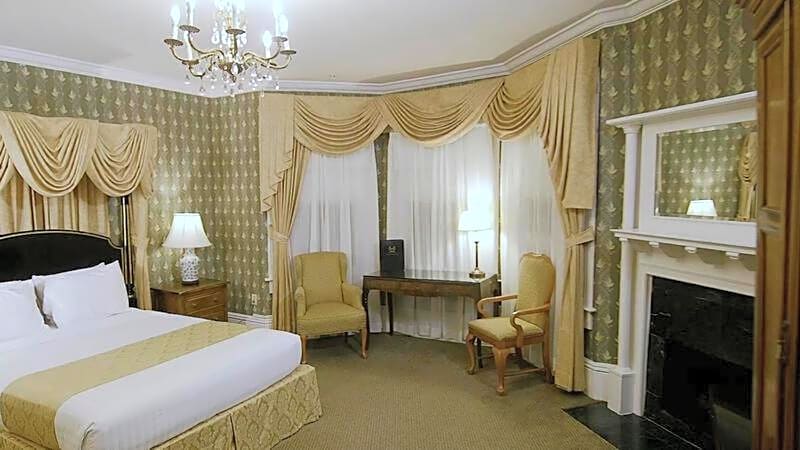 Hotel Majestic