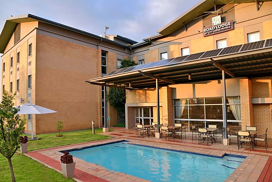 Road Lodge Southgate