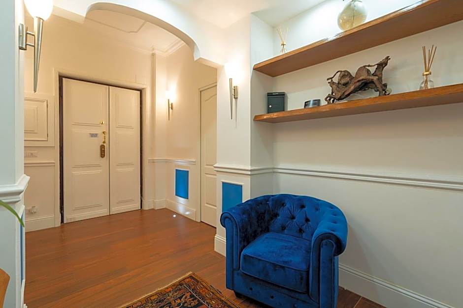 Capital Rooms