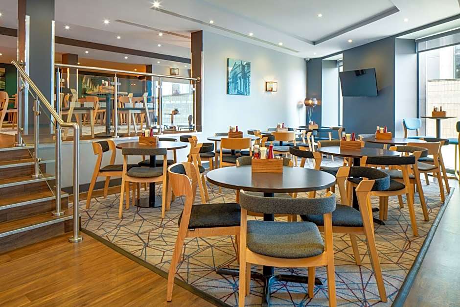 Holiday Inn Express Birmingham-Snow Hill By IHG