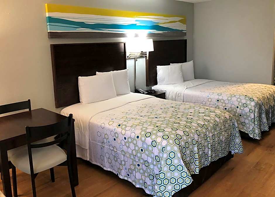 Hometowne Studios By Red Roof Augusta