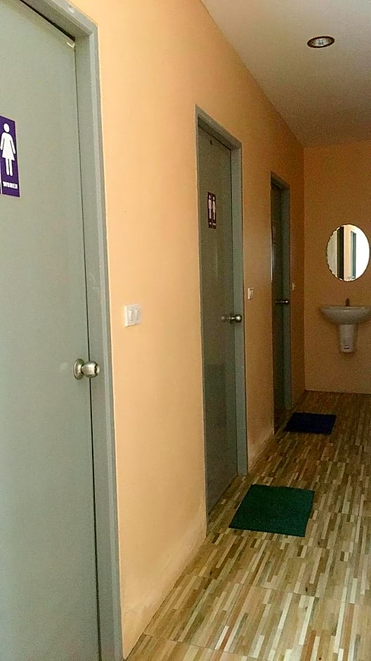 Phatra Hostel