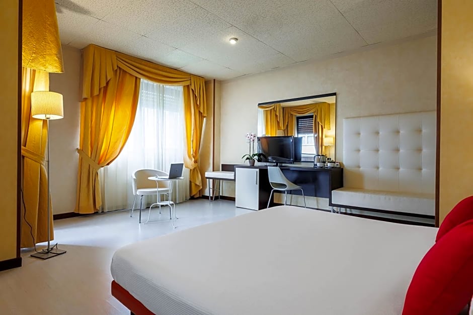 iH Hotels Bologna Amadeus