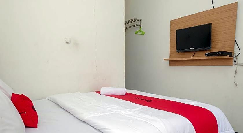 RedDoorz Syariah @ Jalan Dieng Wonosobo 2