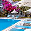 Moonshine Hotel & Suites