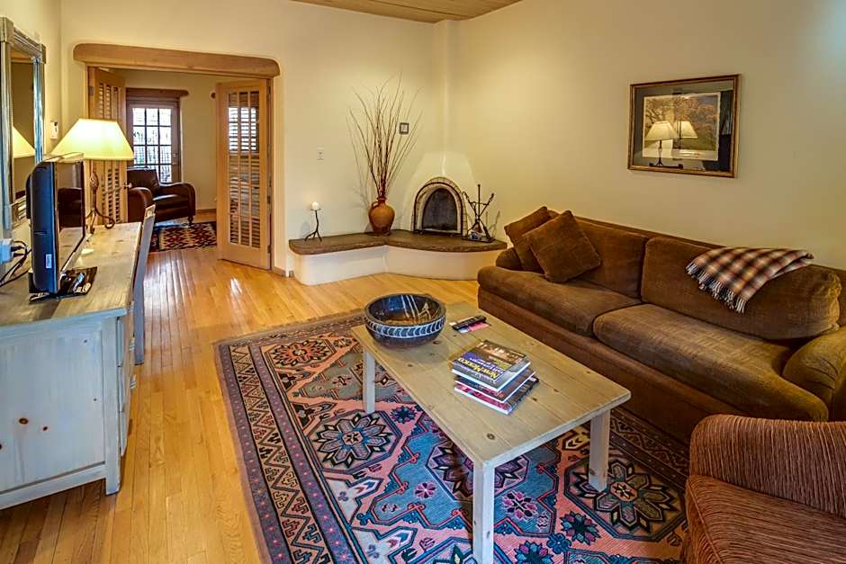 Inn on the Alameda