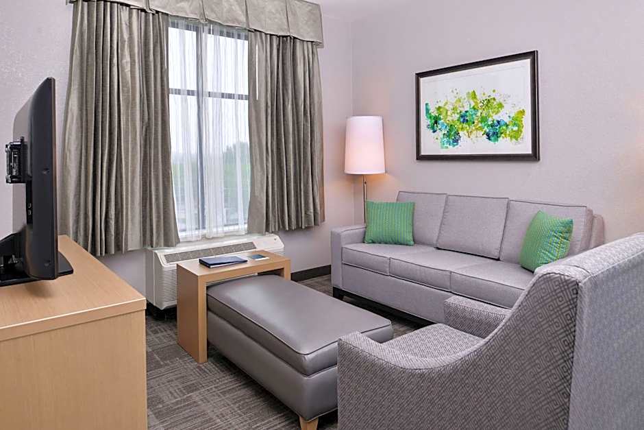 Homewood Suites By Hilton Des Moines Airport