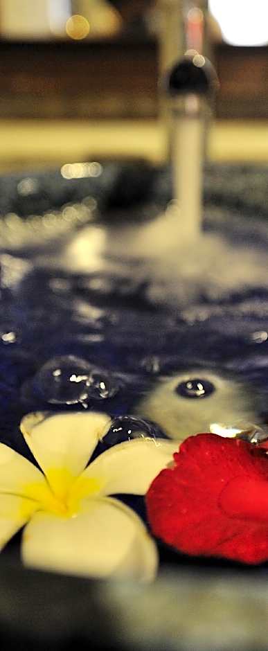 Siralanna Phuket Hotel