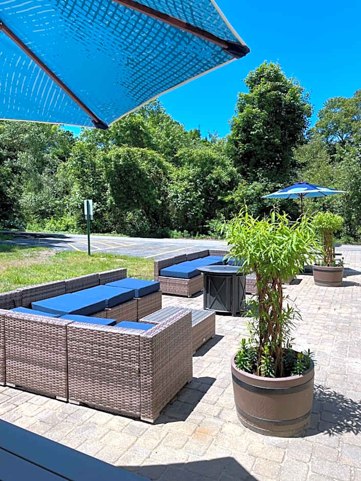Iris Hotel Cape Cod