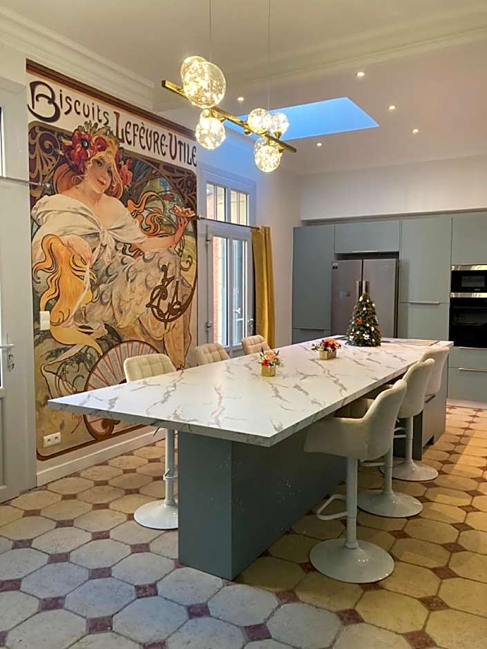 La Villa des Roses Gîte Chambres d'hôtes Piscine chauffée