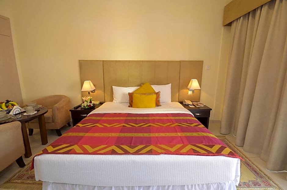 Parkside Hotel Apartment