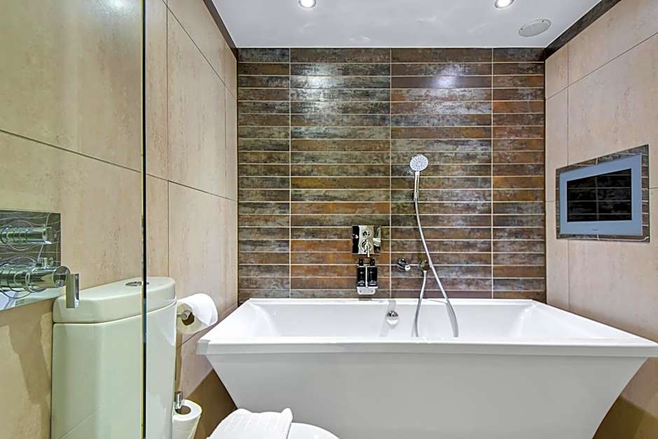 Roomzzz Manchester City