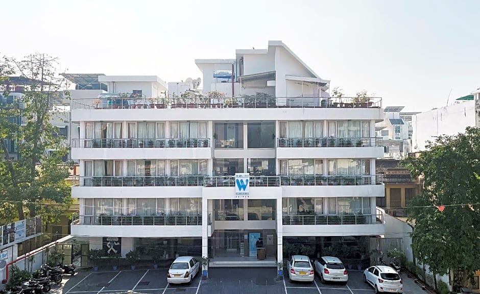 The Wall Street Beacon, Jaipur