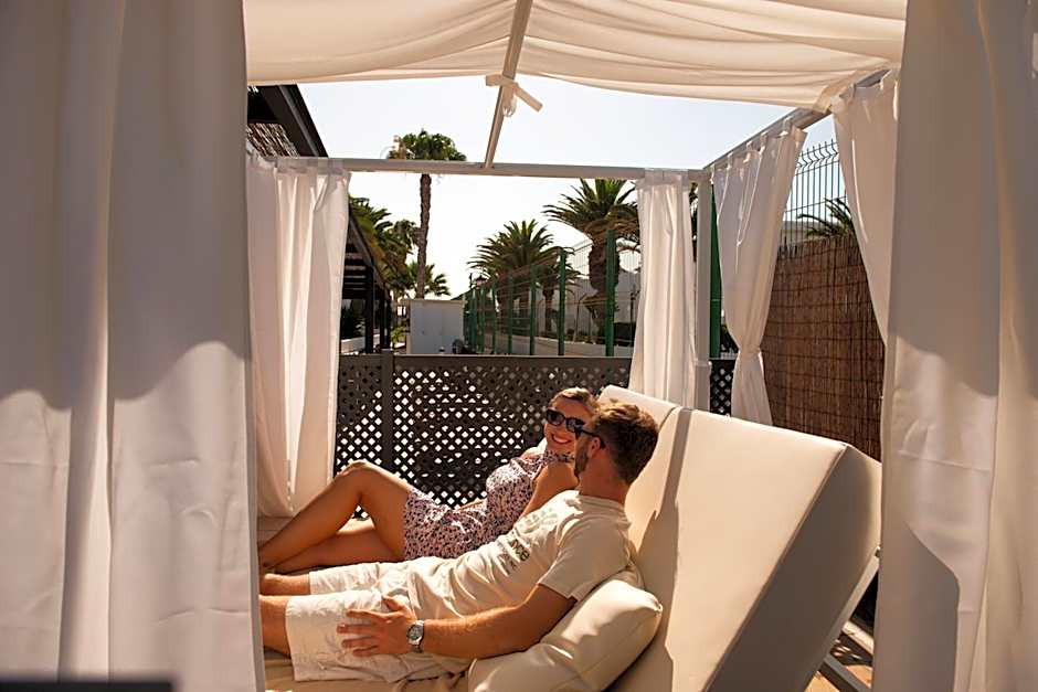 Aequora Lanzarote Suites