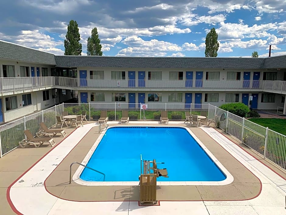 Motel 6-Flagstaff, AZ - Butler