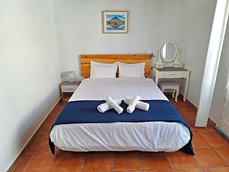 Double Room with Shared Bathroom