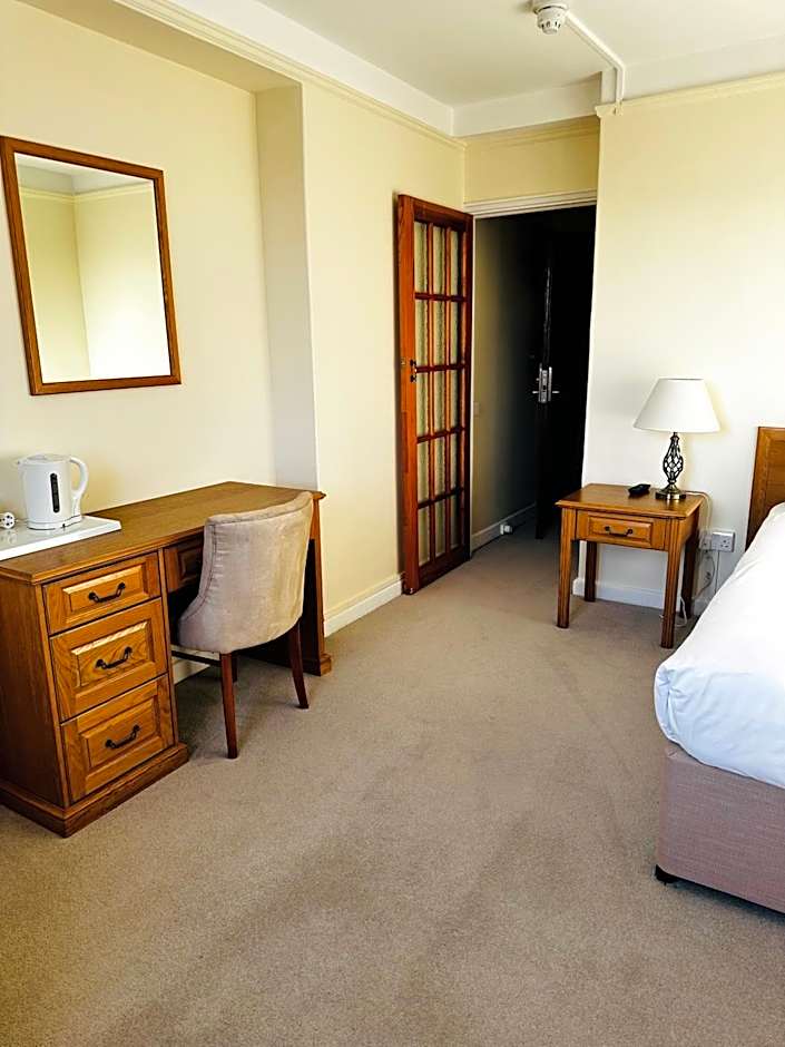 Vincent House London Residence