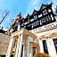 The Old England Hotel