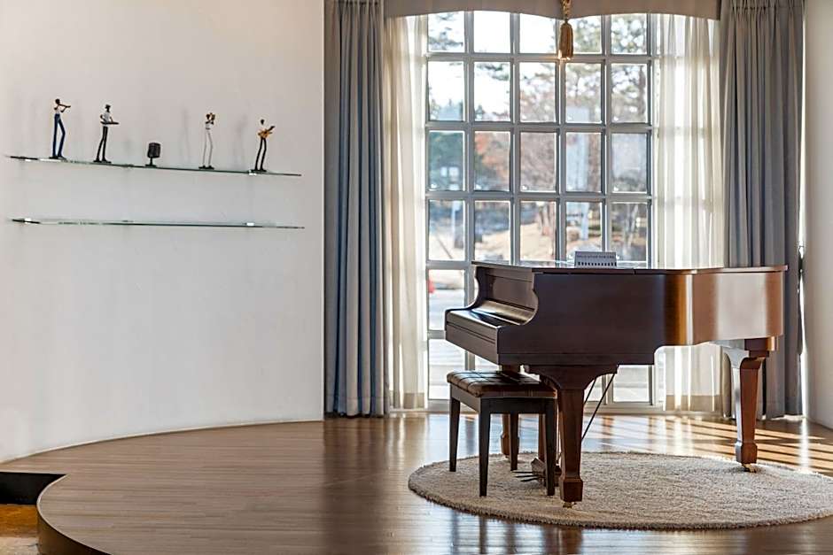 Hotel Maremons