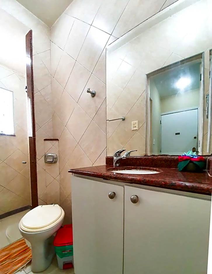 Cozy 3-Minute Walk to the Beach: Perfect for You