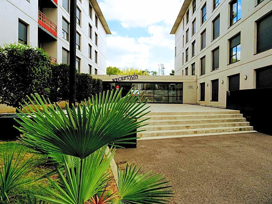 Alezan Hôtel & Résidence