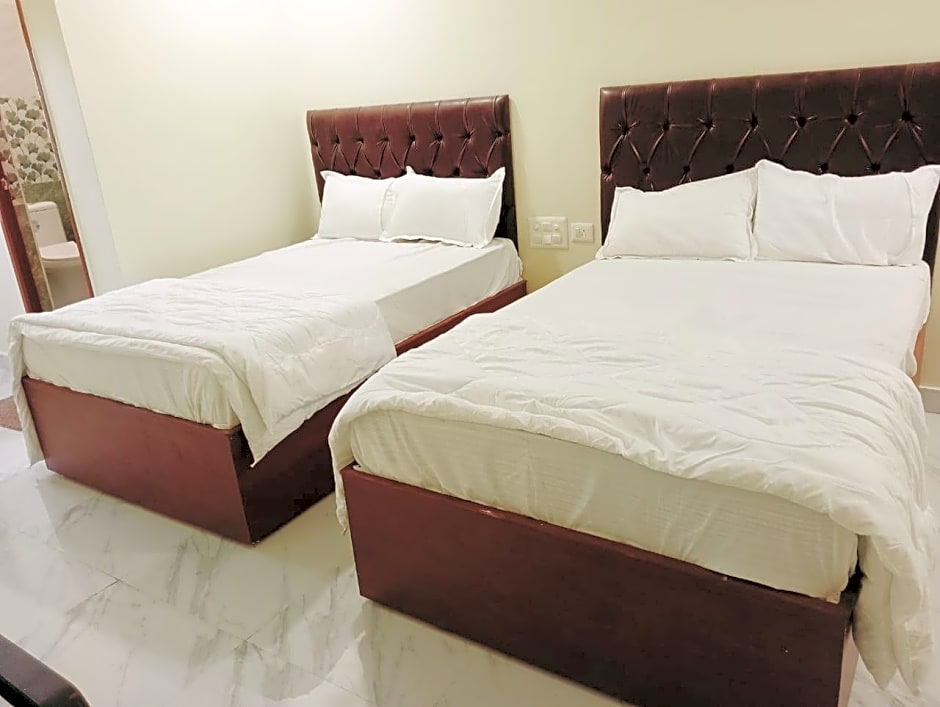 The Paradise Guest Inn