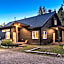 Luxury Tobermory Retreat Modern Home and Hot Tub