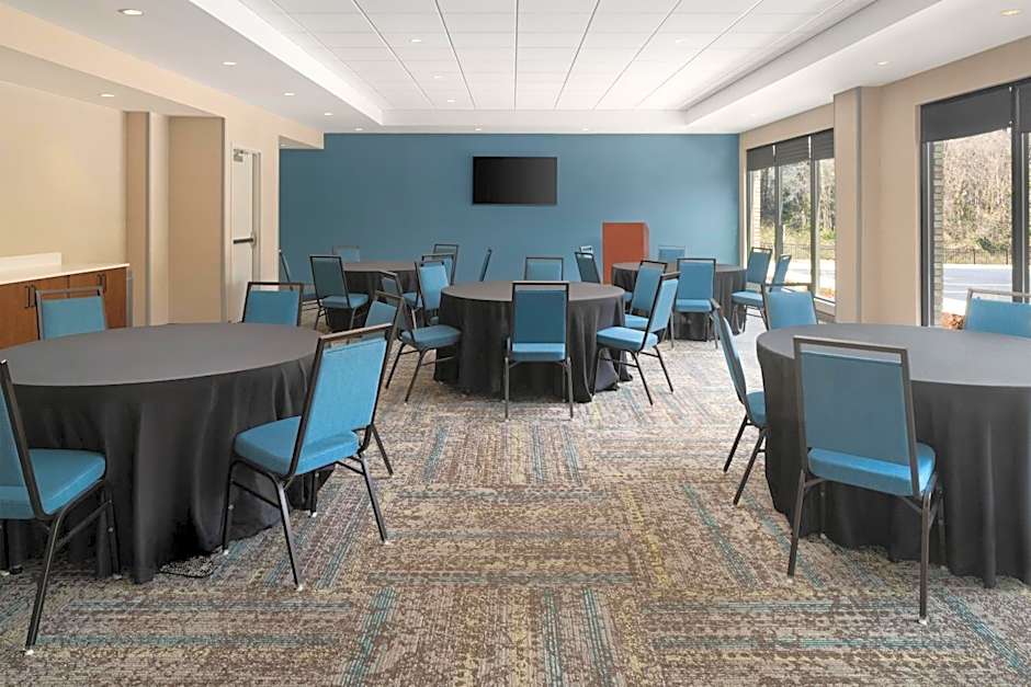Hampton Inn by Hilton Spring Lake Fayetteville
