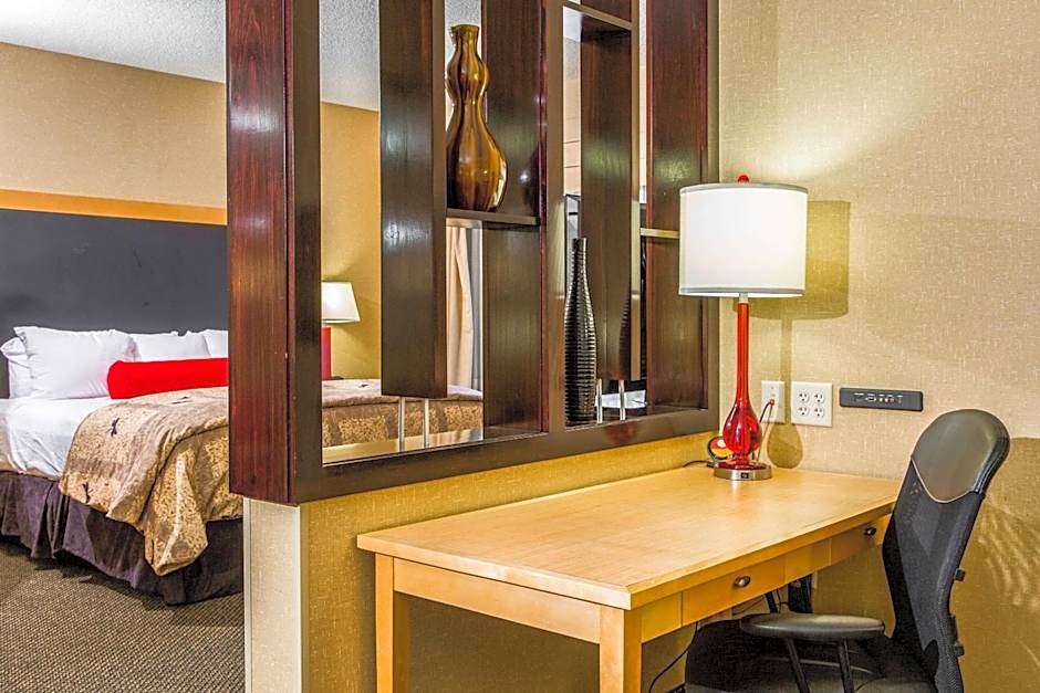 Cambria Hotel Raleigh-Durham Airport