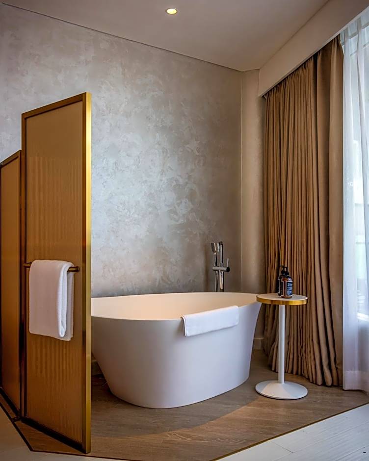 Gem Forest Hotel Nairobi - MGallery Collection