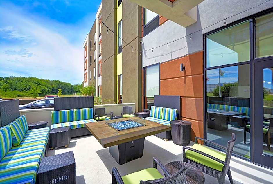 Home2 Suites By Hilton Dallas Desoto
