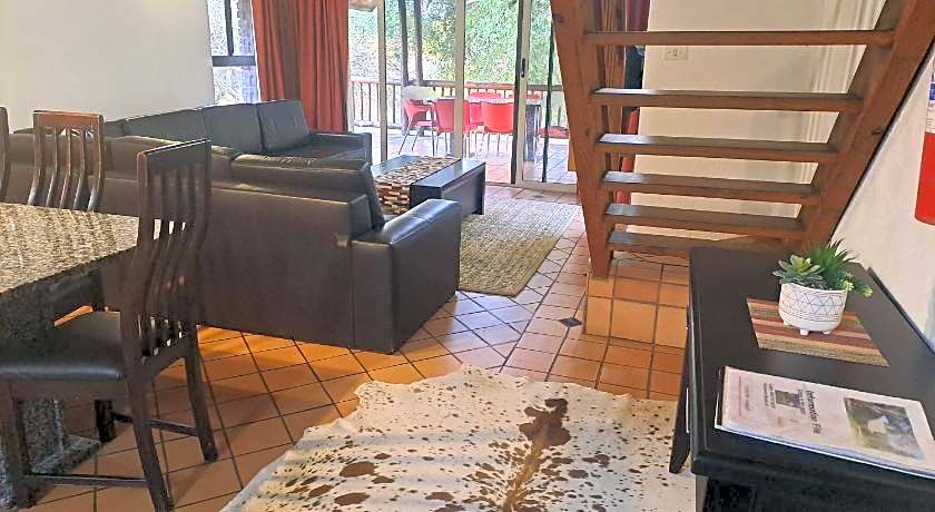 Ekuthuleni River Front Chalets