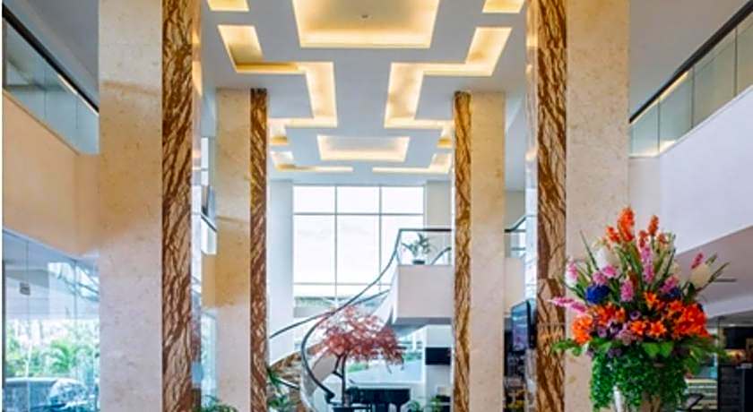 CLARO KENDARI (ex. Grand Clarion Hotel & Convention)