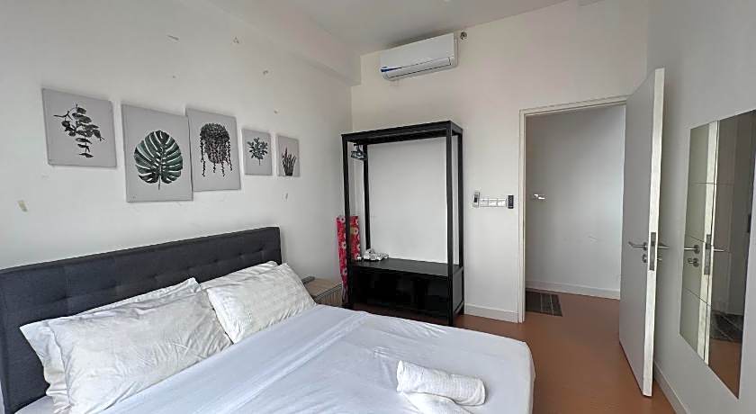 Homoto Petaling Jaya