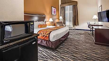 Queen Room with Bath Tub - Mobility Accessible/Non-Smoking