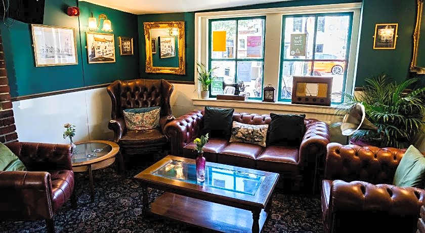 The Wheatsheaf Hotel