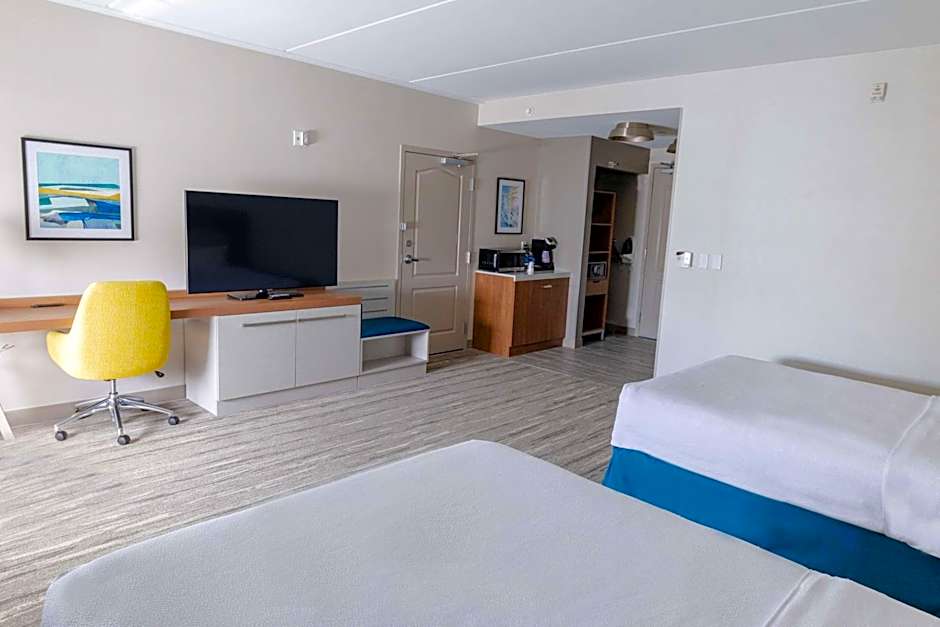 Hilton Garden Inn Lakewood