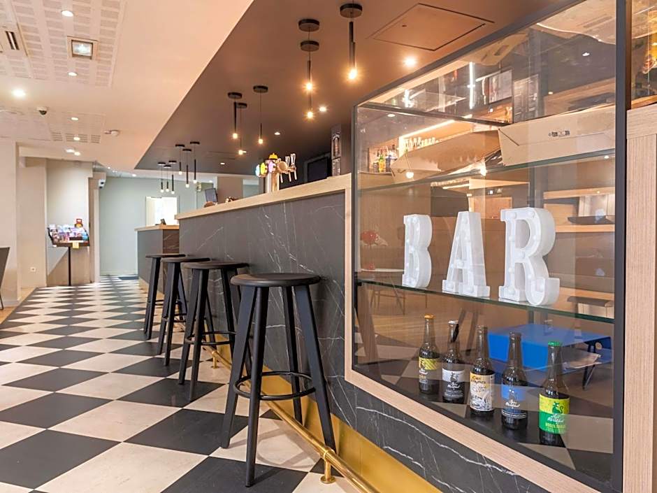 ibis Lyon Est Bron
