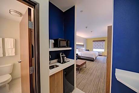 King Suite with Sofa Bed
